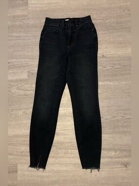 Good American Women’s Jeans size 0/25 Dark Wash Skinny High waisted Fringe